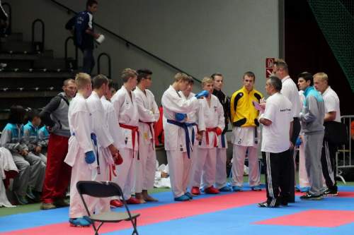 banzai 2013-0887.JPG --- erstellt mit toms-galerie V1.3 - www.tomshaus.de